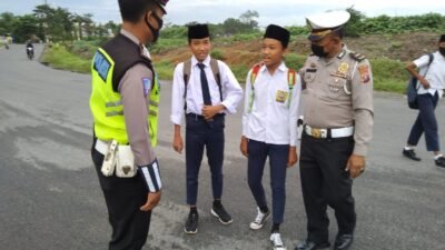 Satlantas Edukasi Prokes dan Tertib Berlalulintas di Batubara