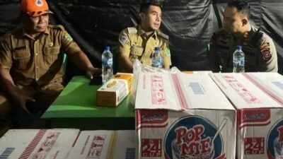 Wabup Labura Bersama Kapolres Labuhanbatu Tinjau Korban Banjir Sialing Taji