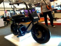 Pria Asal Indonesia ini, berhasil Memproduksi Motor Listrik Dalam Negeri