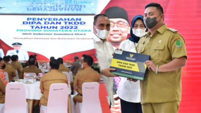 Bupati Labura Terima DIPA dan TKDD Tahun 2022 Dari Gubsu