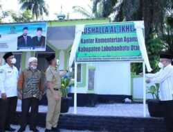 Resmikan Musholla, Wabup Sampaikan Labura Membutuhkan Sekolah MAN