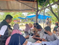 Wabup Labura Periksa Sertifat Vaksin Pekan Kampung Banjar