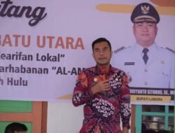 Wabup Labura Serahkan Alat Nasyid Bantuan Kemensos RI