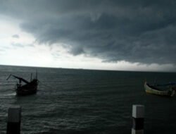 BMKG Minta Masyarakat Sumut Waspada, BPBD Batubara Ingatkan Nelayan 3 Hari Kedepan