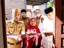 Wabup Labura Resmikan Bedah Rumah Tahap 1 Pesantren TAC