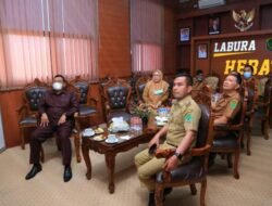 Wabup Labura Ikuti Video Conference Raker Mendagri