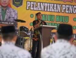Pelantikan PC PGRI Kecamatan, Wabup Labura Harapkan Guru Produktif Sistem Belajar di Zaman Modern Digitalisasi