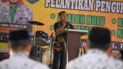 Pelantikan PC PGRI Kecamatan, Wabup Labura Harapkan Guru Produktif Sistem Belajar di Zaman Modern Digitalisasi