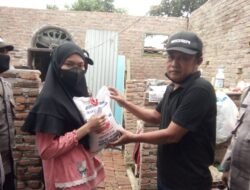 PAC PDIP Air Putih Bantu Korban Puting Beliung Desa Tanjung Kubah