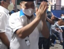 Bupati Zahir Bersama Ketua DPRD Melayat Opung Bintang