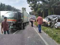 Ambulance Kontra Truck Box Tronton Jalinsum Batubara, 1 Tewas