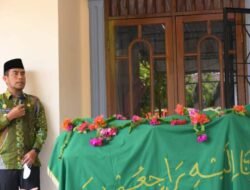 Wabup Labura Takziah ke Rumah Makmur Pasaribu