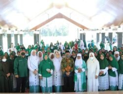 Santunan Dua’fa Muslimat Al-Jam’iyatul Washliyah Labura