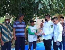 7,8 Ton Beni Padi Disalurkan Bupati Labura