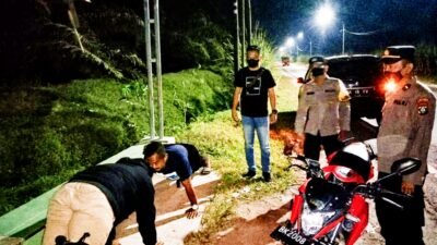 Patroli Polsek Lima Puluh Antisipasi Tawuran Antar Remaja