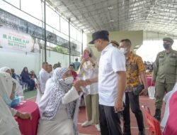 Halal Bihalal, Bupati Zahir Sosialisasi Kesehatan Dengan Olahraga