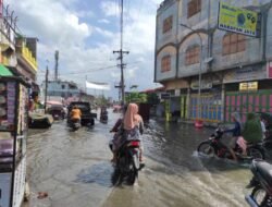Banjir Rob, Warga Keluhkan Kendaraan Muda Berkarat
