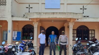 Polsek Labuhan Ruku Amankan Gereja, Antisipasi Kriminal