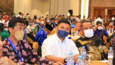 Bupati Labura Hadiri Acara APKASI