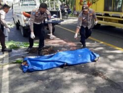 Pengendara Vario Tewas Ditempat