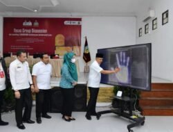 Bupati Zahir Launching Aplikasi E-Diskopukm