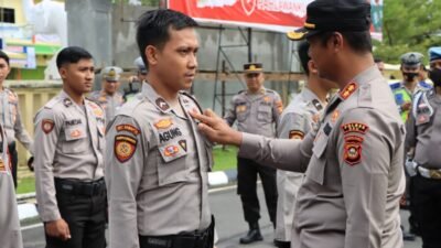 Kapolres OKU Periksa Gampol dan Sikap Tampang Personel