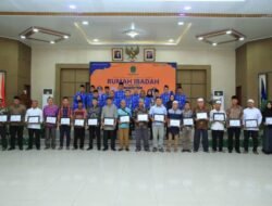 Bupati Labura Serahkan Bantuan Rumah Ibadah