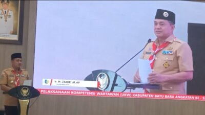 Pemerintahan Zahir-Oky, 4 Kali UKW