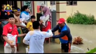 Tim OK Faizal Berbagi Bersama PPID Peduli Bantu Korban Banjir