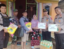Peduli Dampak Banjir, Kapolres Mura dan Dua Kapolsek Salurkan Bansos