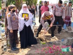 Kapolres Batubara Pimpin Pemakaman Aiptu Nazaruddin