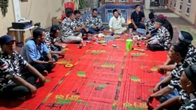 Bapera Buka Puasa Bersama Anak Yatim di Laut Tador