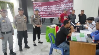 Polsek Lima Puluh Amankan KPU