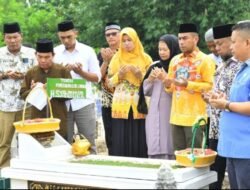 Wabup Labura Ziarah Makam Tokoh Pemekaran