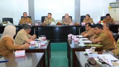 Bahas Peningkatan PAD, Bupati Labura Coffe Morning Dengan OPD