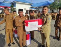 Pemkab Batubara Bagikan 6000 Bendera