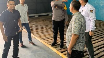 Wakapolres Barubara Cek Gudang Logistik Pemilu 2024