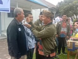 Peringati HGN di SMKN 1 Air Putih, Alumni 2013 Beri Surprise