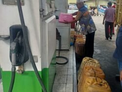 SPBU Simpang Tanah Tinggi dan SPBU Lalang Tak Layani Pembeli Jerigen Tanpa Surat