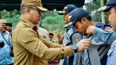 Forkopimda Batubara Cabut Portal Jalan di Perlintasan KA Desa Mekar Baru