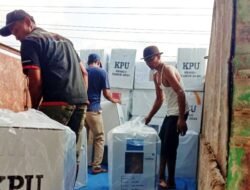 Polisi Kawal Ketat Pergeseran Logistik di PPK ke Gudang KPU Batubara