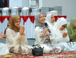 Ny.Sumela Nizhamul Ajak Tingkatkan Amal Ibadah