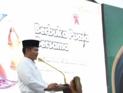 Pj Gubsu Buka Puasa Bersama Kaum Duafa dan ART