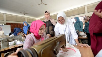 Dekranasda Sumut Pelatihan Menjahit
