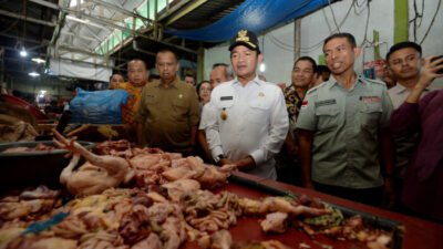 Pj Gubsu Tinjau Pasar Sei Sikambing, Masyarakat Diminta Belanja Dengan Bijak