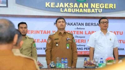 Bupati Labura Teken MoU Dengan Kejari Labuhanbatu