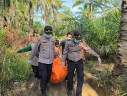 Polsek Indrapura Evakuasi Mayat MR-X dari Sungai Desa Tanjung Muda