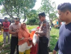 Kapolsek Indrapura Tinjau Warga Korban Angin