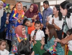 Ayo Ibu, Bapak Datang ke Posyandu Ya, Rutin, Periksa anak dan Kandungannya