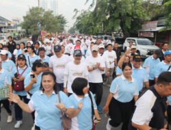 Jalan Sehat RangkainHari Koperasi ke-77 di Sumut